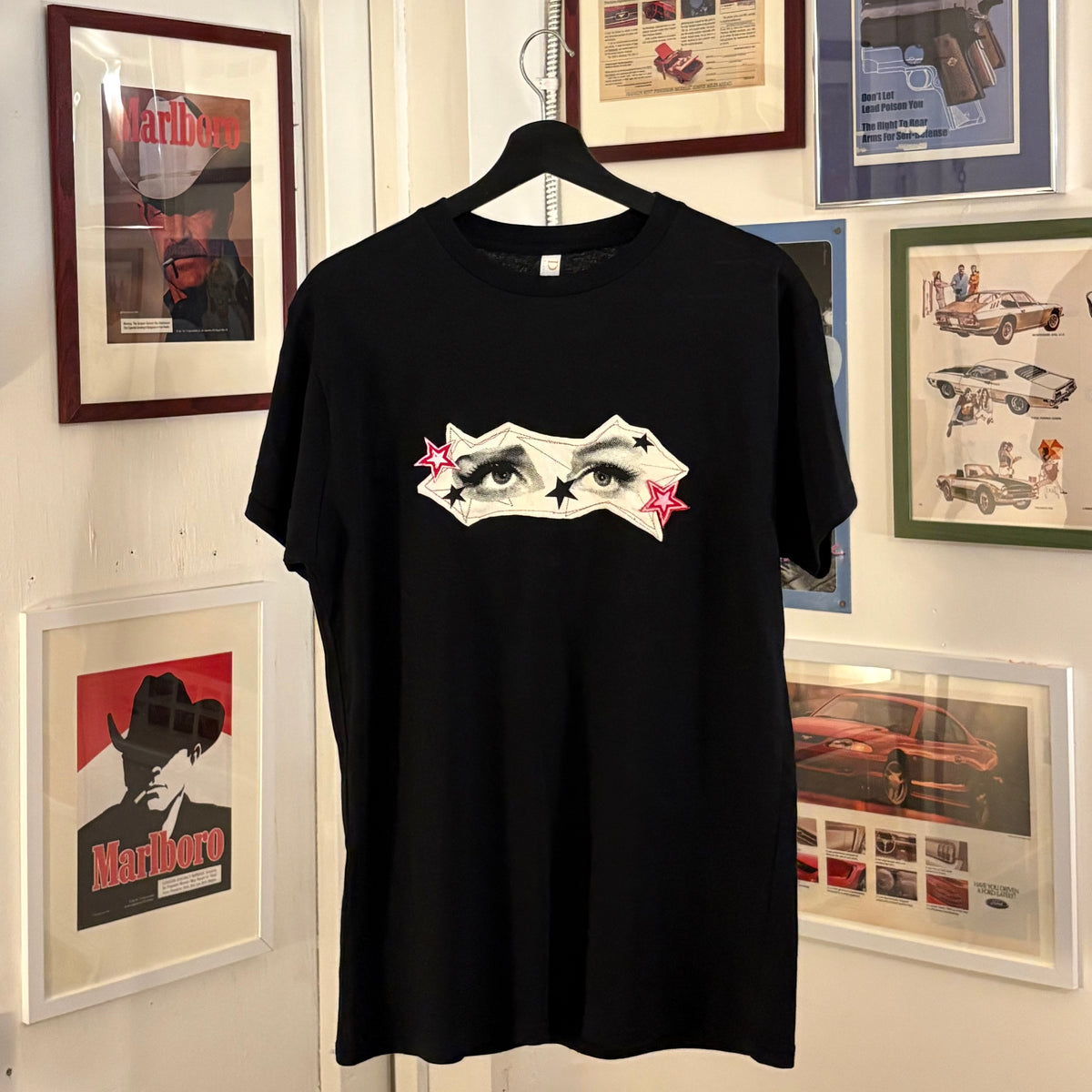 Starry Eyes - Regular Tee